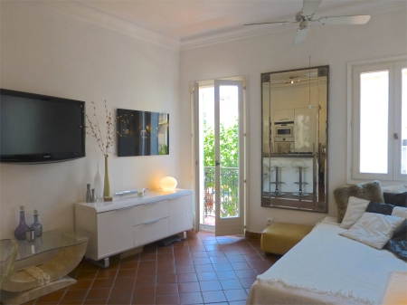 Renovated Townhouse, in Cannes Centre