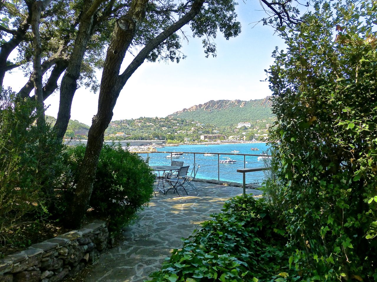 Seafront Villa on the Cote d'Azur
